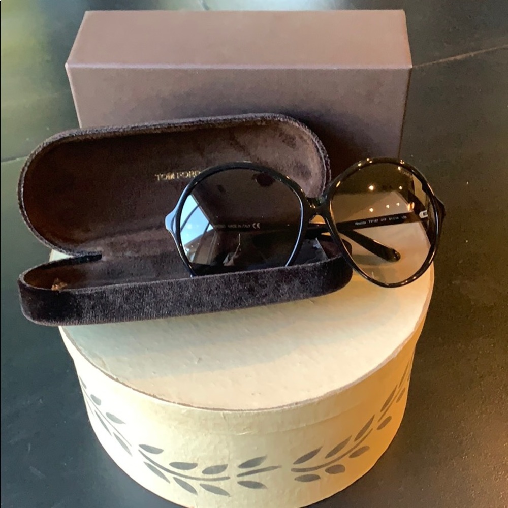 Tom Ford Sunnies